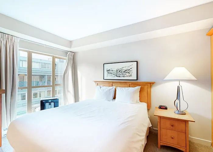 Whistler Peak Lodge